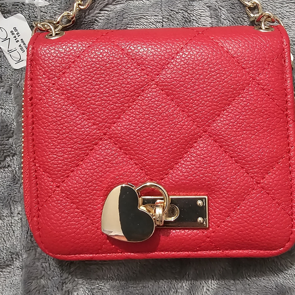 Red Wallet